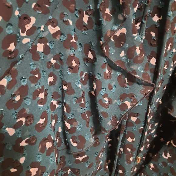 Tommy Hilfiger - Picture 4 of 9